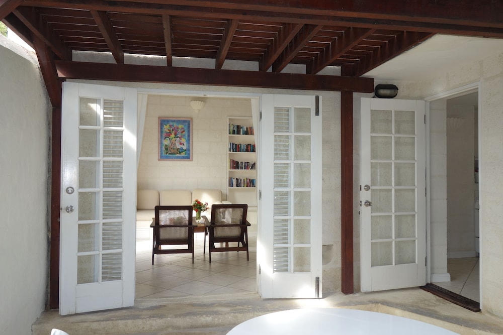 Inchcape Seaside Villas