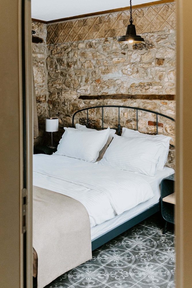 ALAZ URLA ROOMS