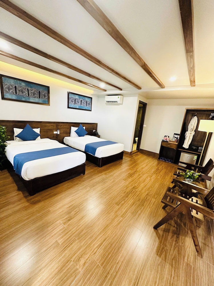 SAPA PINE HILL ECOLODGE