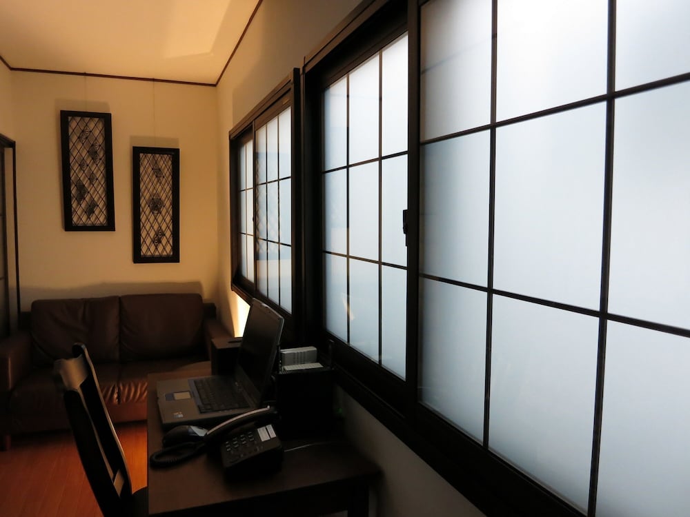 Senraku view 3