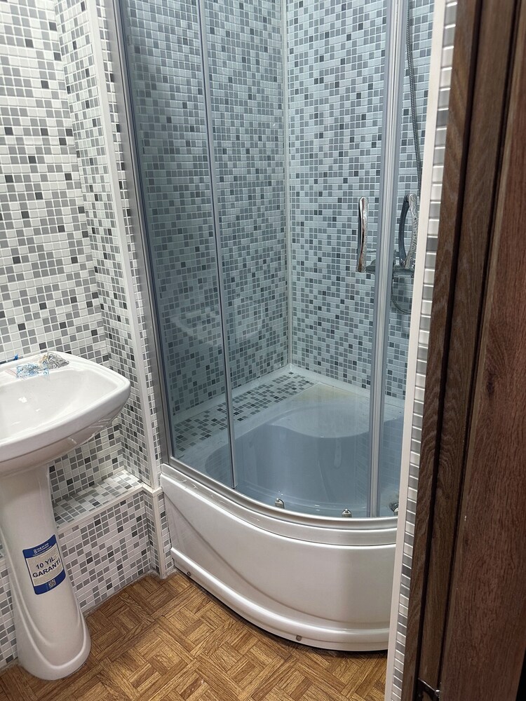Photo 42
