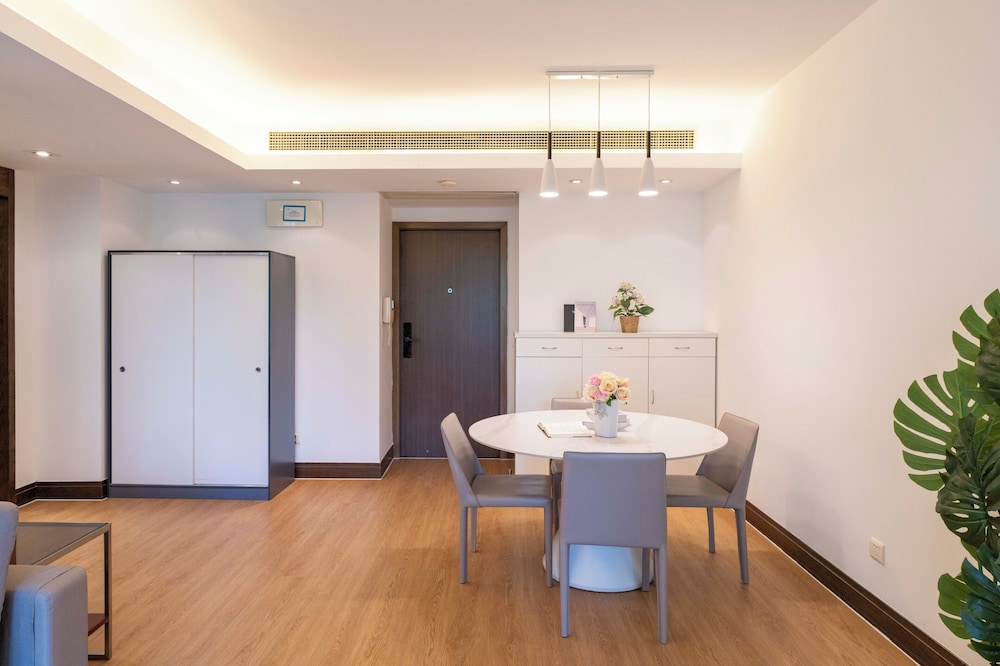 Tyms Premium 1BR 1BA Apt Yongxin Century