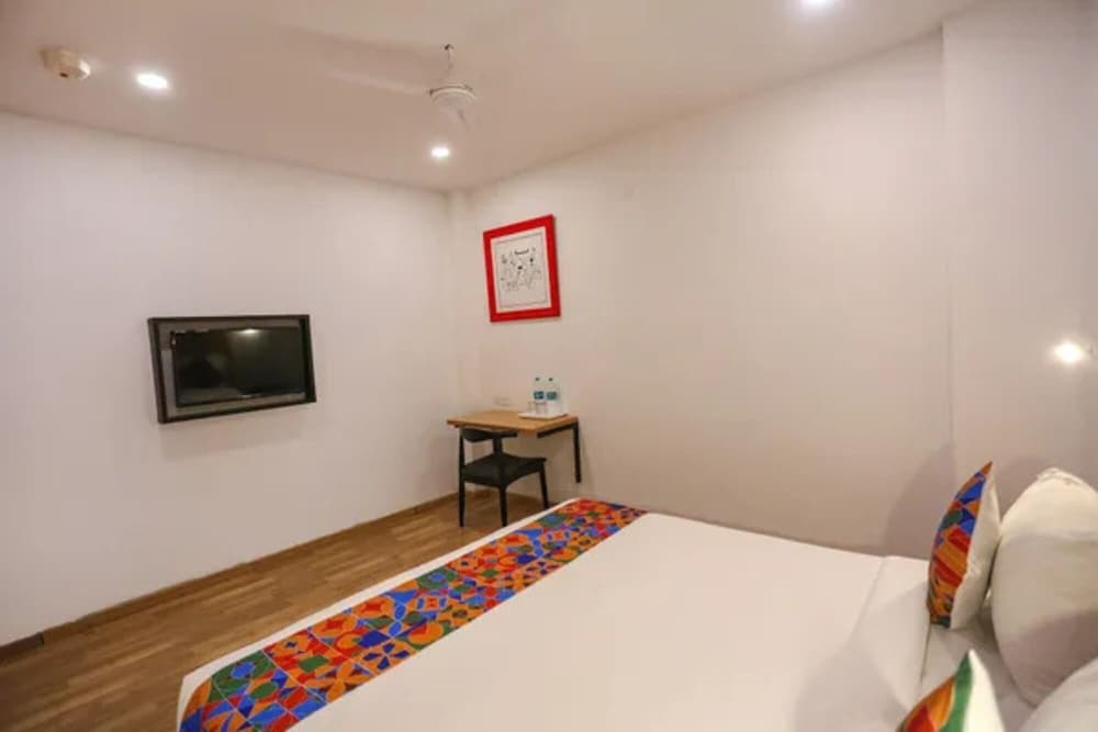 Fabhotel Orchid Blu
