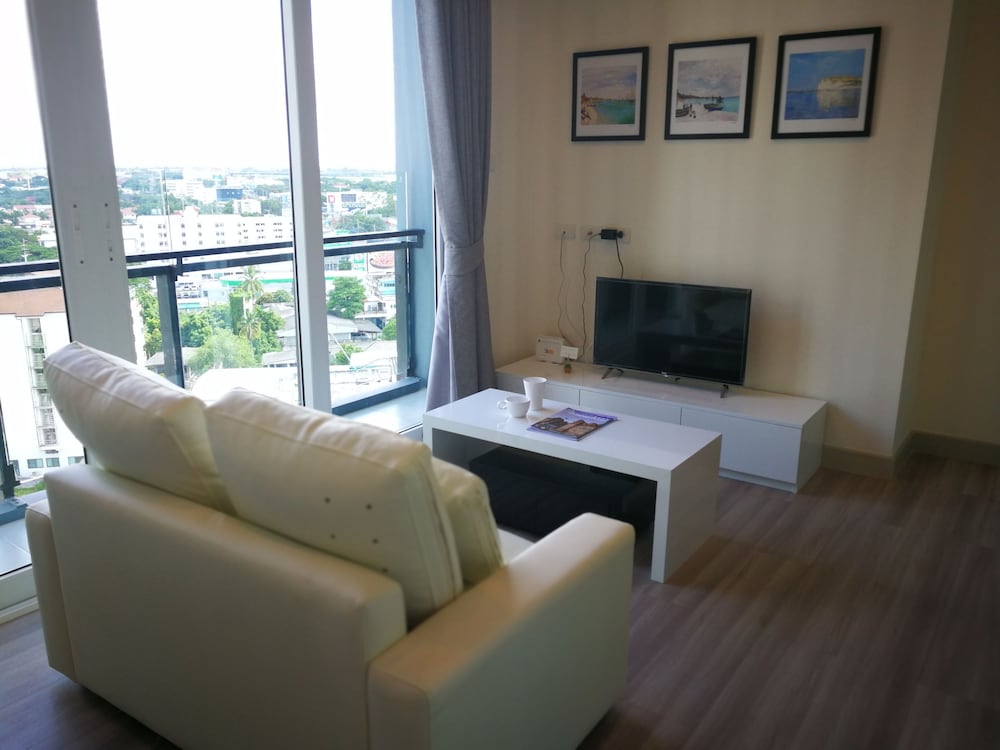 The Prio Condo by Loto
