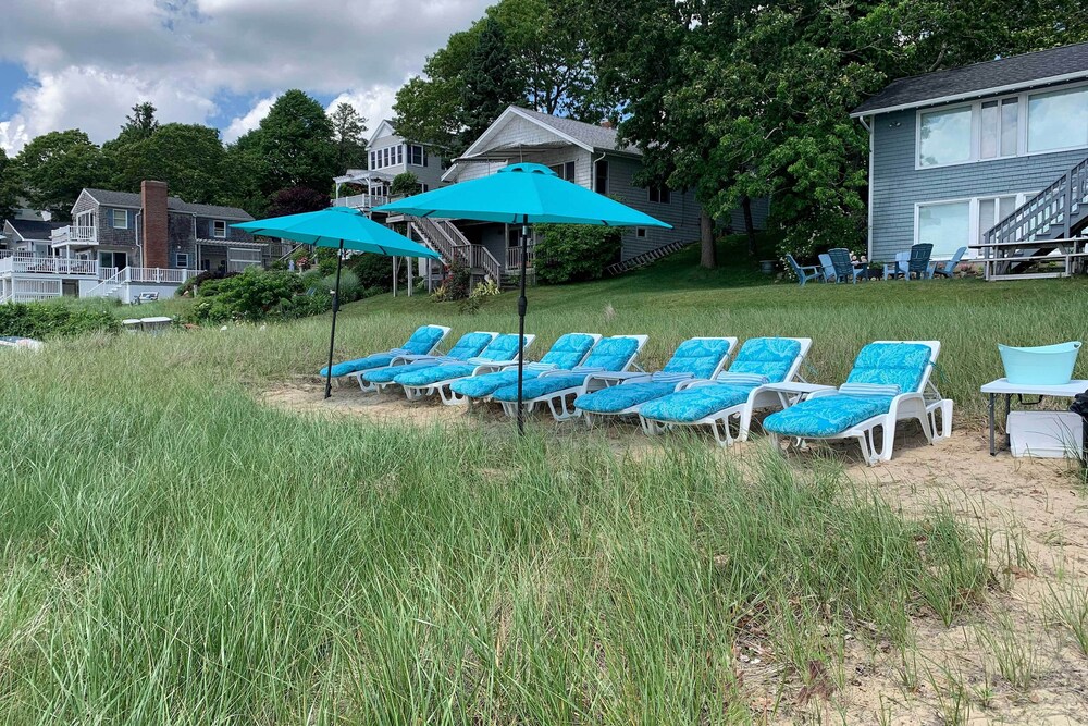 Bayfront Wareham Retreat w/ Private Beach!
