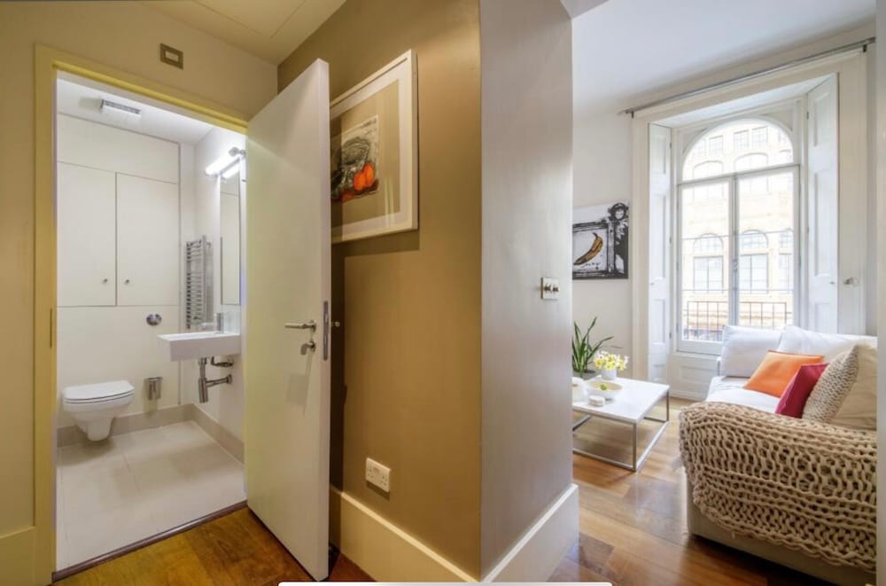 4 Guests & Central - Pet Friendly - Maddox Street