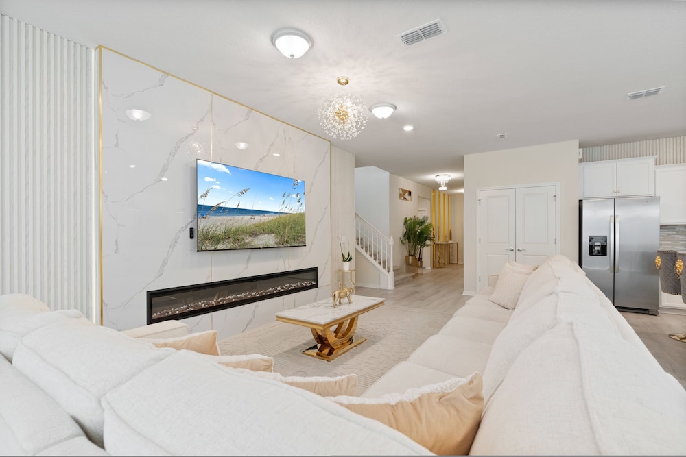 Brand NEW Luxury 10bedrooms At Windsor Island