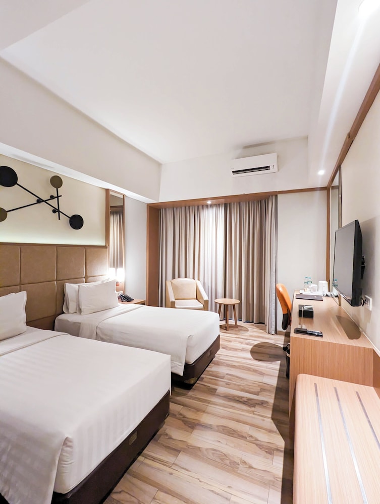 Astanaraya Suites Hotel