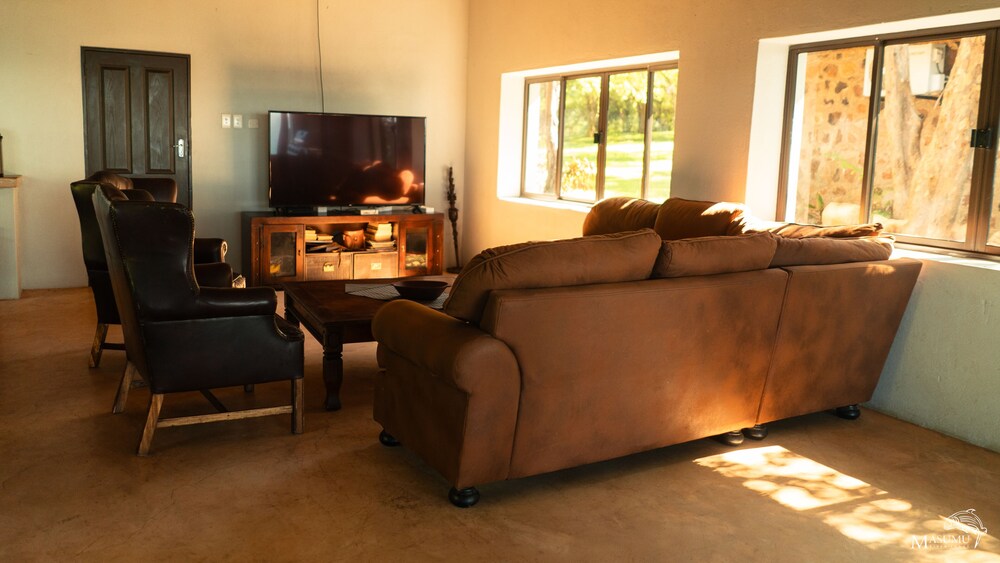 Masumu River Lodge view 3