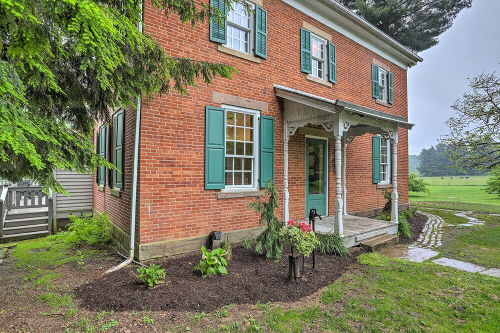 Timeless Winesburg Farmhouse w/ Deck view 3
