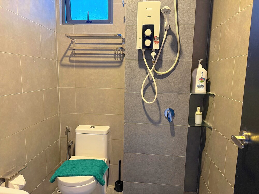 Neu Suites By RASBO Galaxy Suites