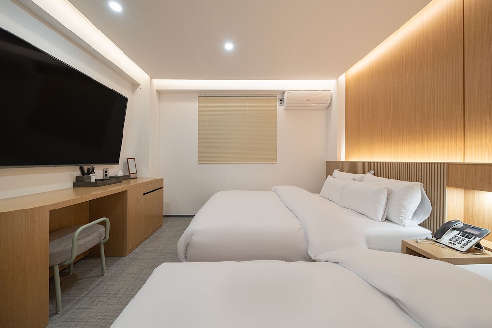 Hotel YAJA Namchuncheon