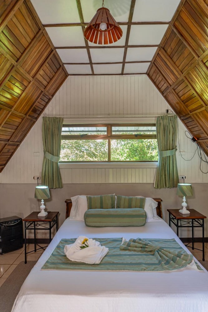 Hortensias Chalets Vara Blanca