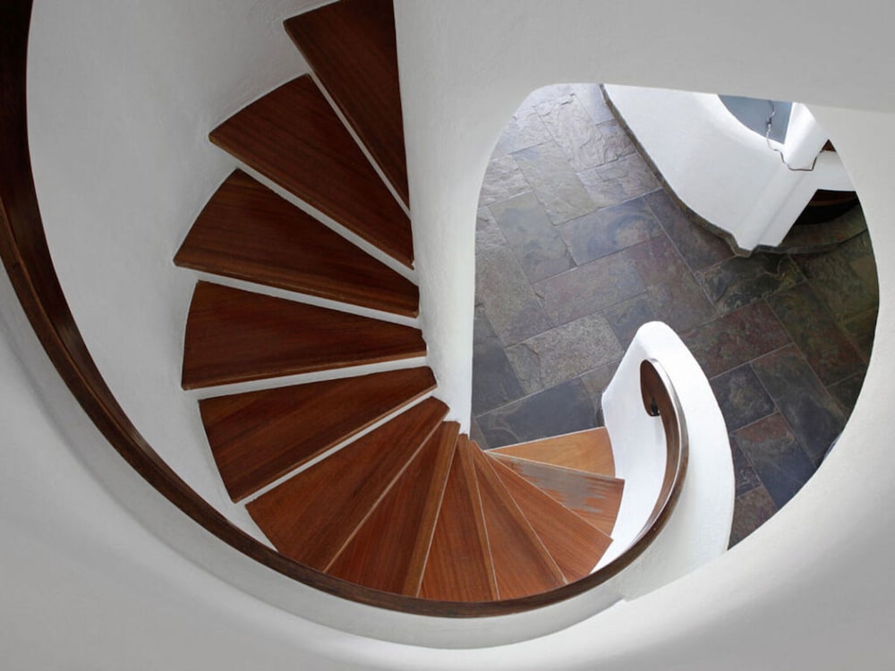 Hermitage-dahn Modern Retreat