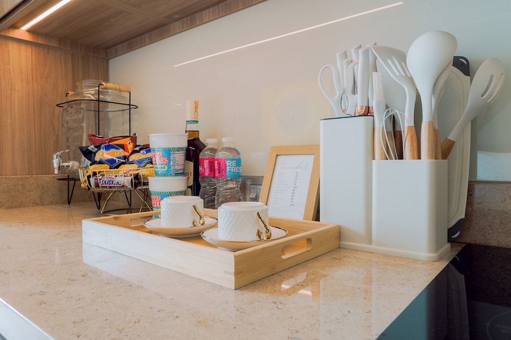Hotel Residences at Acqua