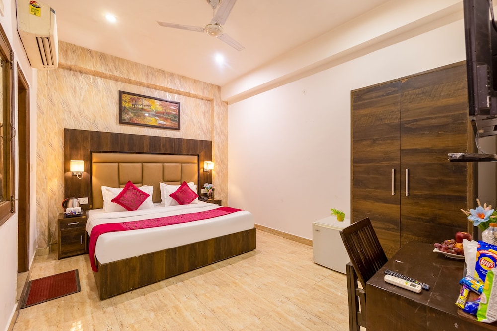 Hotel The Kiara - Complimentary Oneway Airport Transfer
