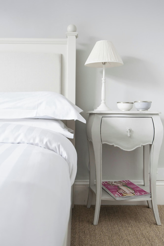 Cranley Place III by Onefinestay
