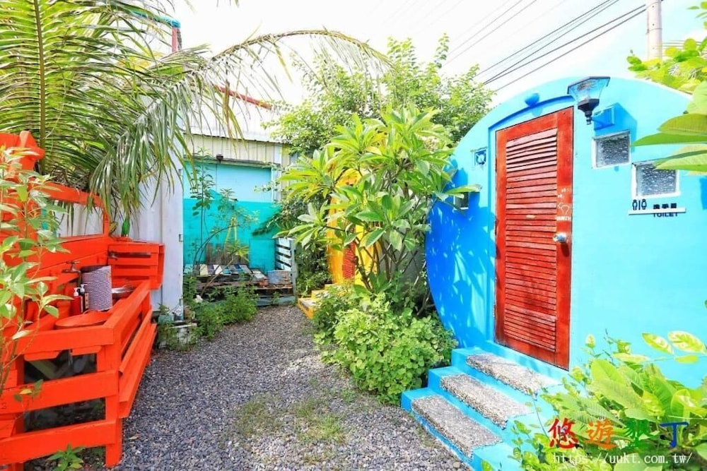 Pipe House Hostel