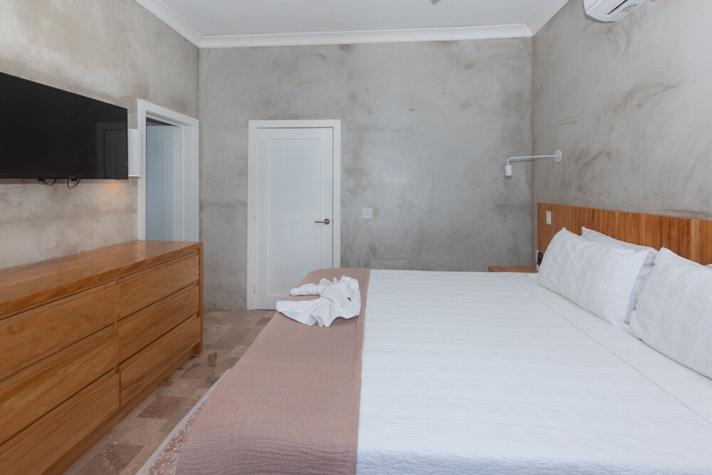 Todo Es Posible 4 Bedroom Home