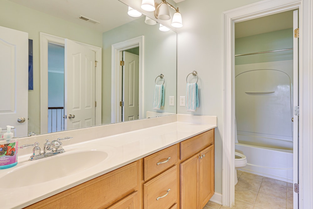 Spacious High Point Family Home w/ Yard & Grill view 2