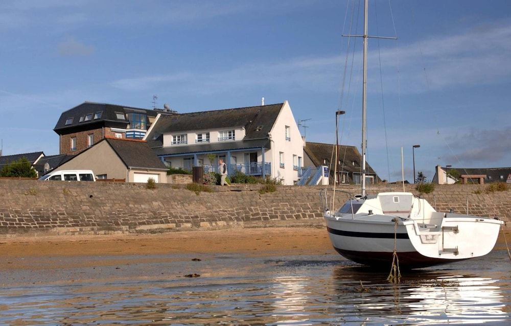 Apartment in Tregastel Near Renote Island