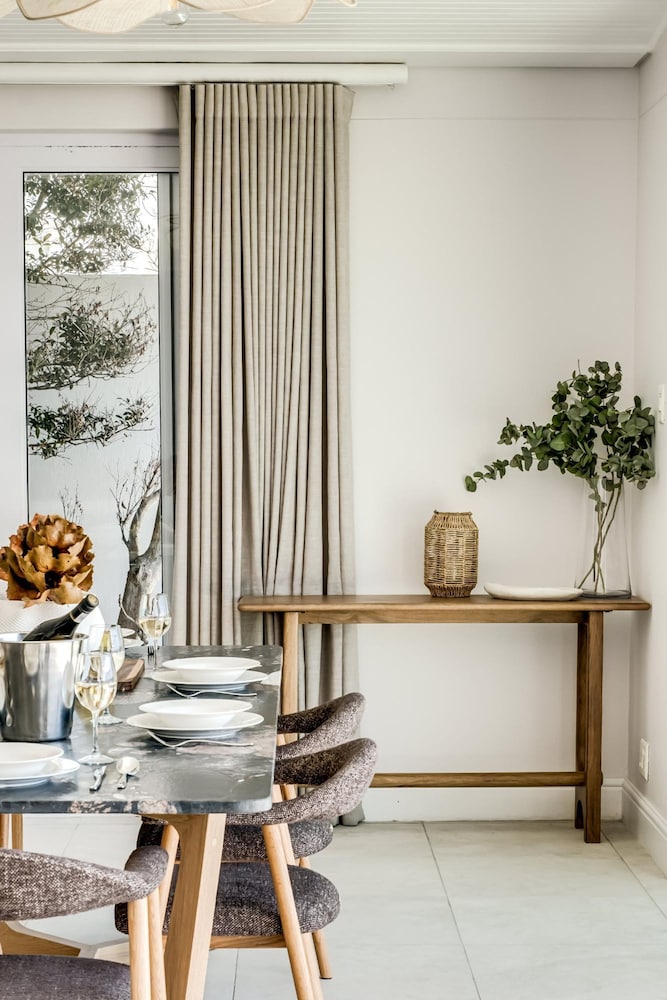 Ocean View Camps Bay 3bed Sapphire Tide Terrace