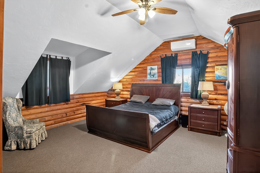 Minnie Mine Cabin Retreat 4 Bedroom Cabin