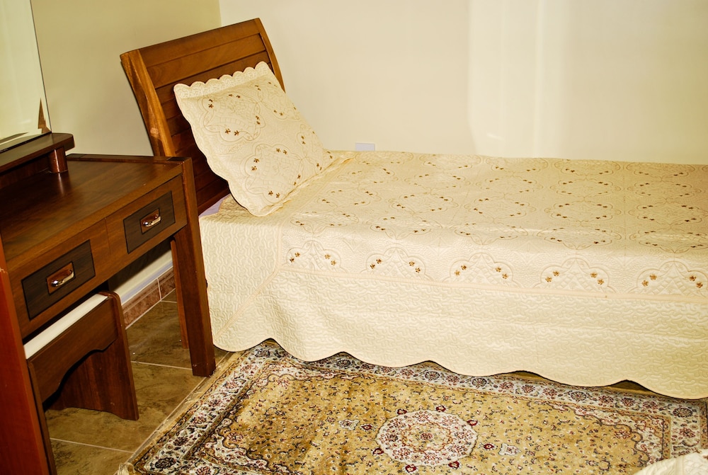 Apricot Guest House