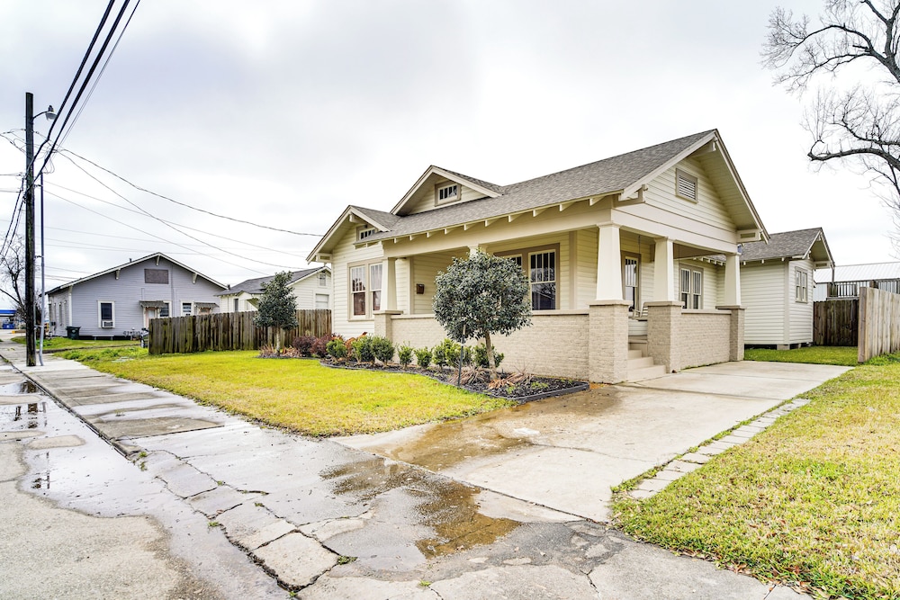 Family Home w/ Deck & Yard in Lake Charles
