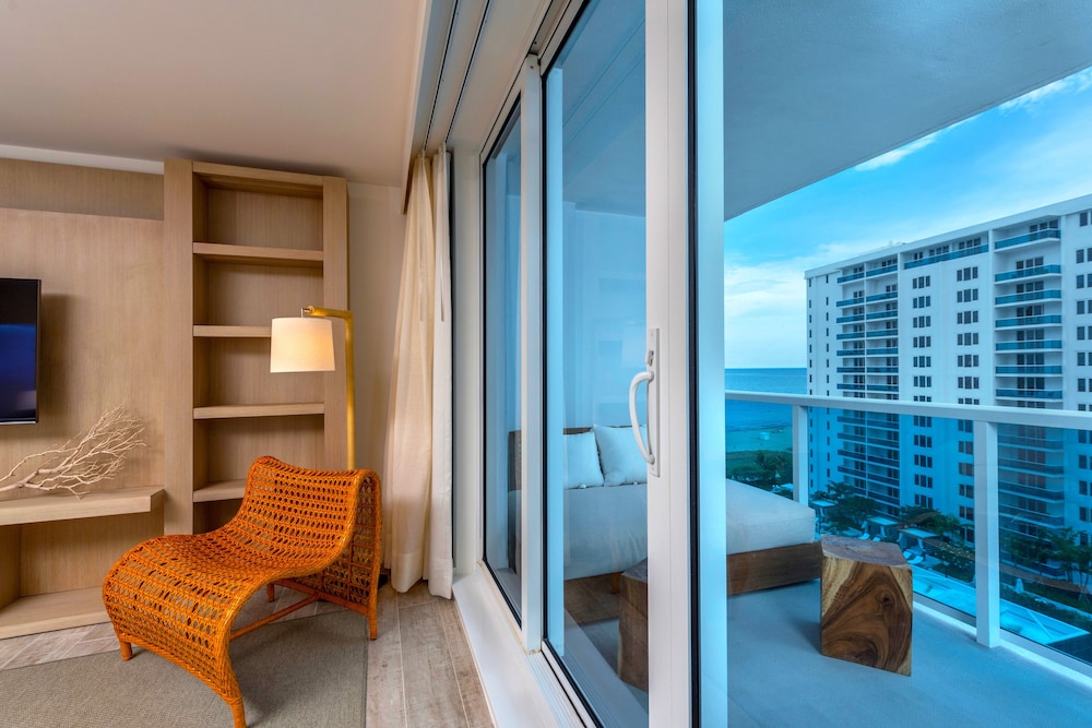 Luxury Vacation Rentals at 1 Hotel & Homes by LRMB