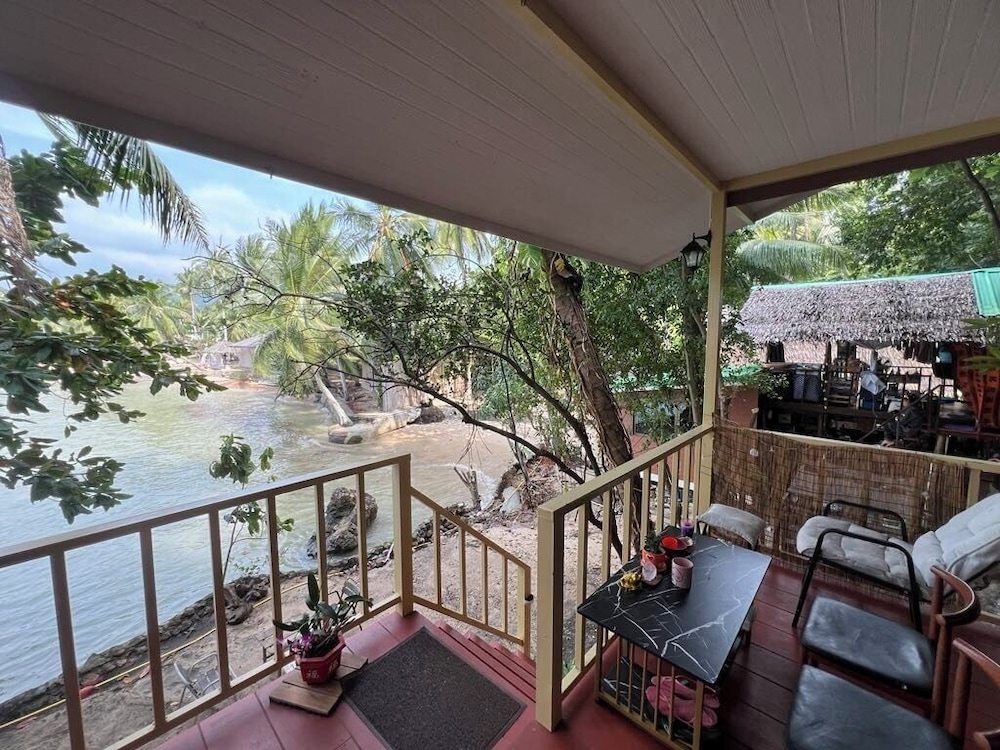 Smiley Bungalows Guesthouse