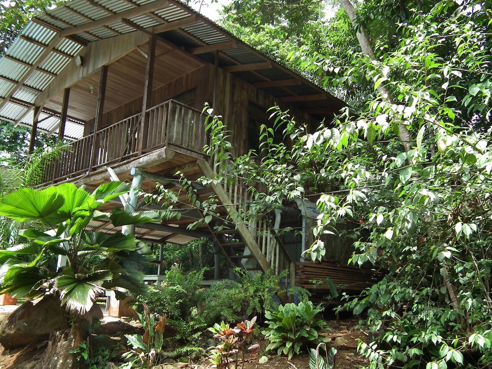 Hotel Valle Azul