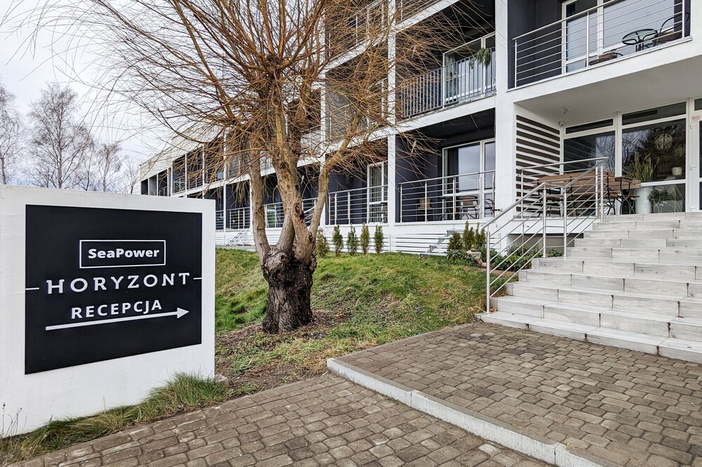 Sea Power Horyzont Studio by Renters