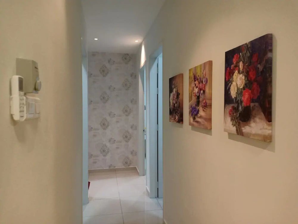 BLeisure Parkland Homestay photo 7