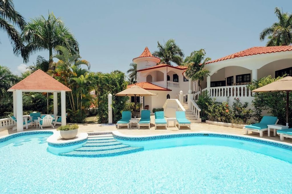 CROWN VILLAS AT LIFESTYLE PUERTO PLATA