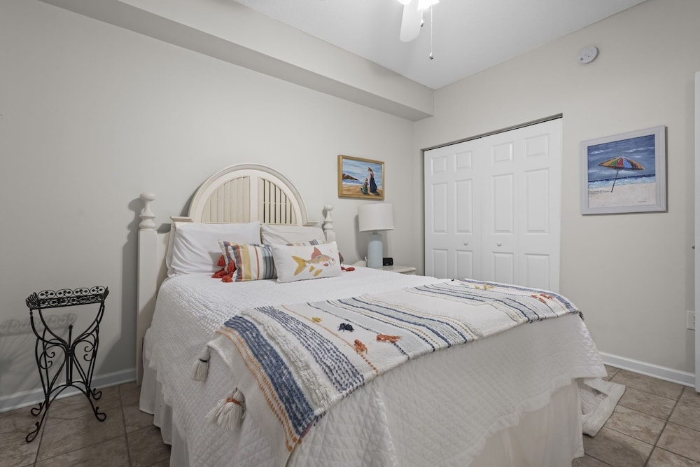 The Beach Club Bristol 201 3 Bedroom Condo