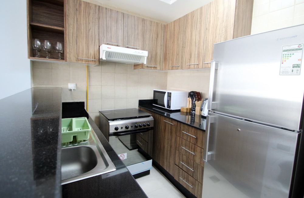 Kennedy Towers - Al Noujoum