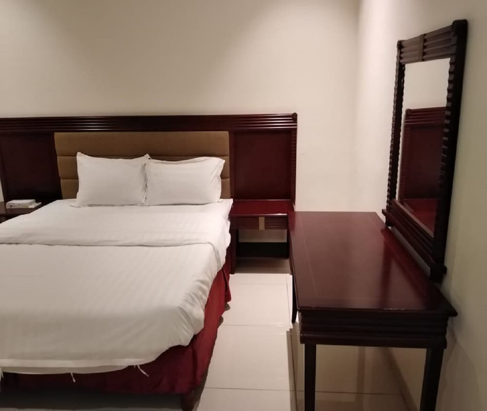 Yazan tower  furnished residential units view 5