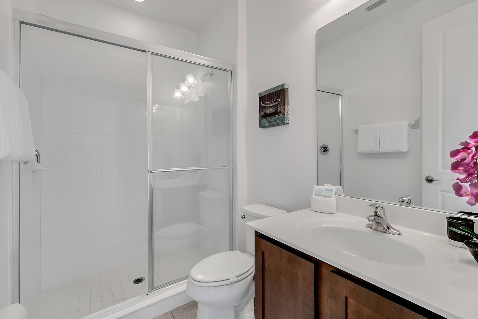 Reunion 1467 - Image 2