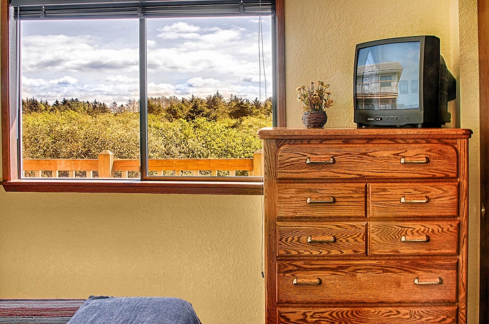 On Beyond Condo in Ocean Shores
