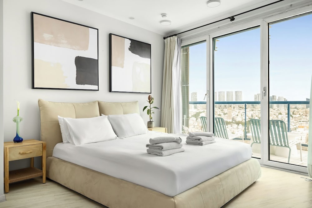Seaside Panorama Stay by Sea N' Rent
