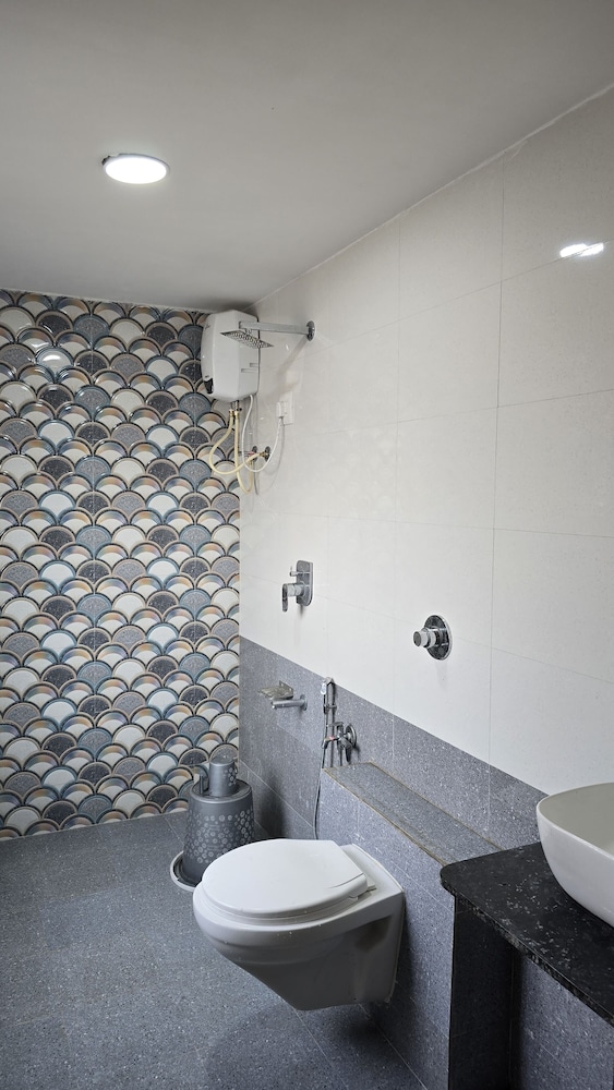 Gokul Guest House