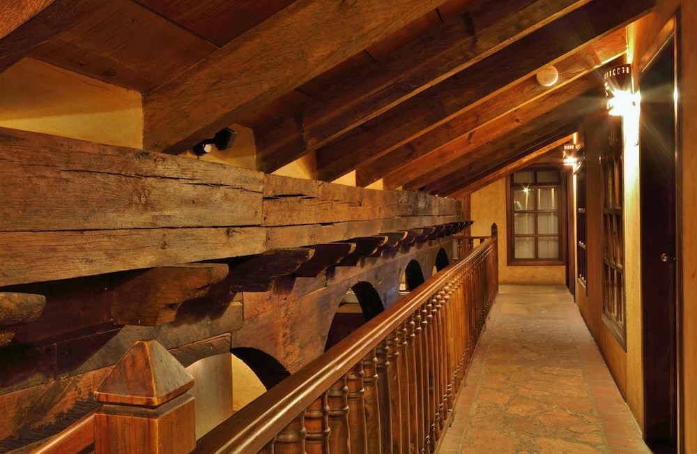 Hotel Casavieja - Image 1