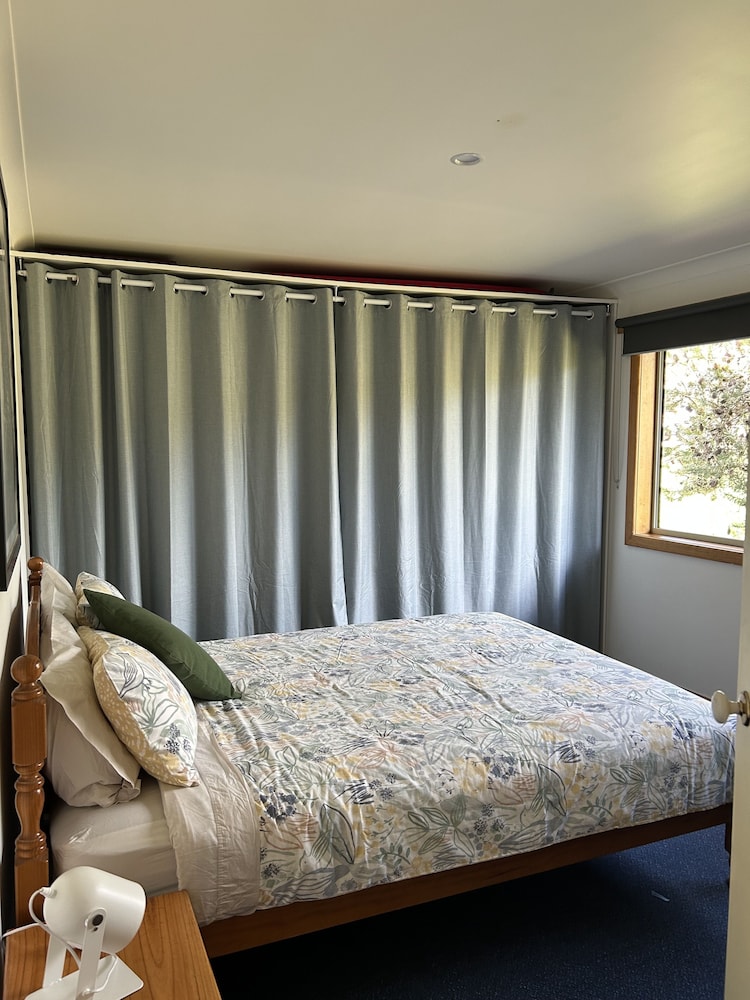 Clifton Beach Lodge