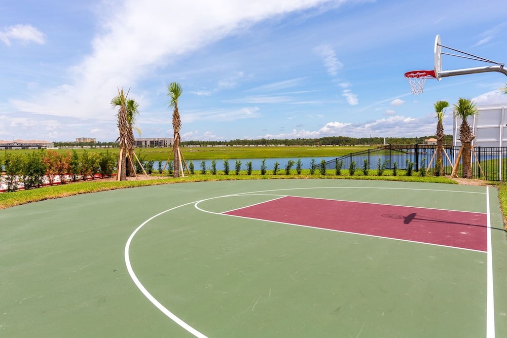 Amazing 4bdr w Pool Near Disney - 4914