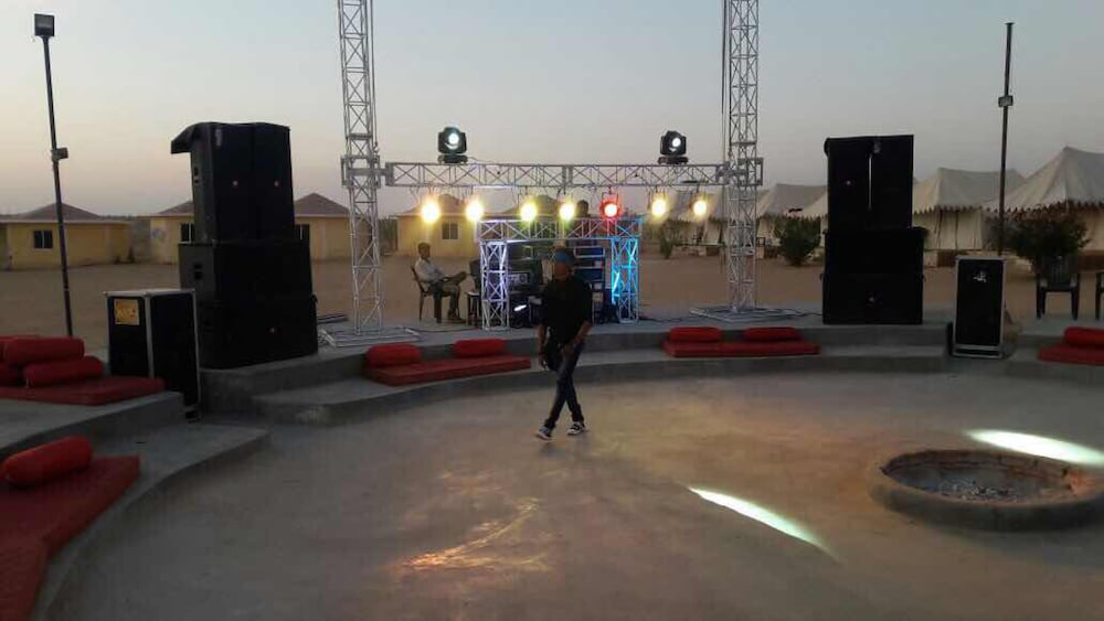 activities & amenities
