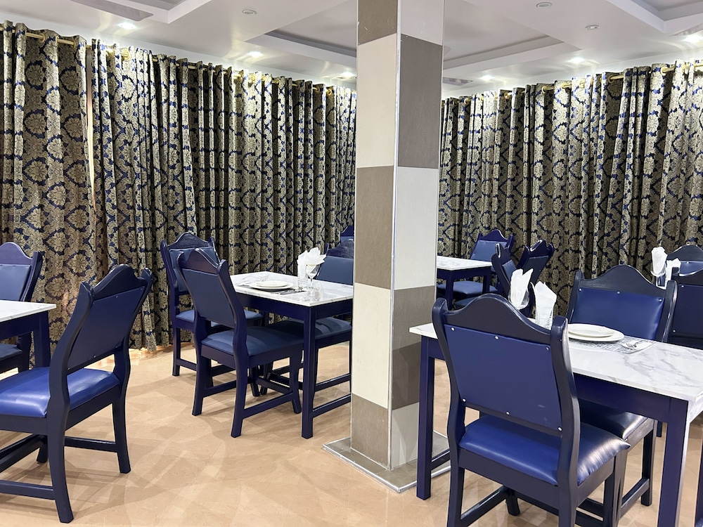 Hinstock Hotel