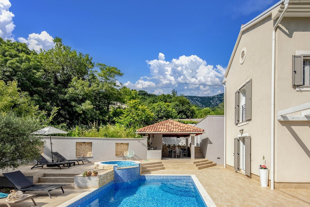 Nature Villa Frangipane With Pool