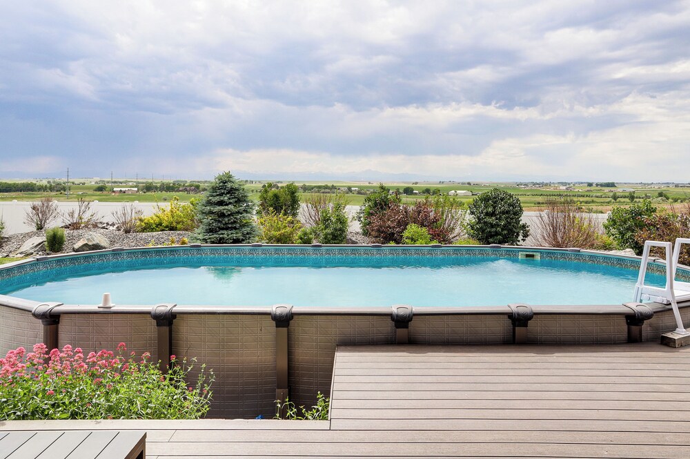 Private Hot Tub + Game Room: Keenesburg Getaway!