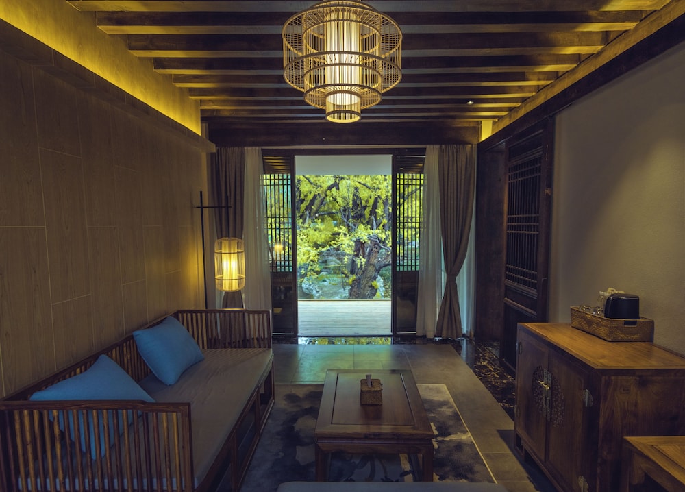 Lijiang Qilu Garden Hotel photo 30 of 96
